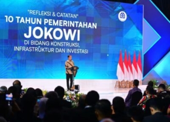 Foto : Presiden Jokowi dihadapan para hadirin Gapensi. Rabu(31/07/2024)