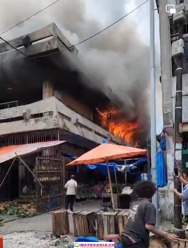 Breaking News!! Pasar Horas Siantar Terbakar