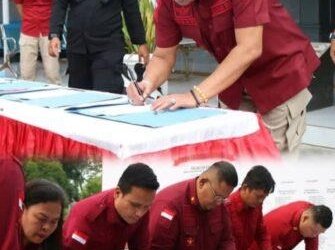 Kalapas Dan Seluruh Pegawai Lapas Pematang Siantar Laksanakan Penandatanganan Perjanjian KerjaA