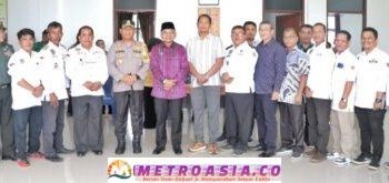 Terima Audensi APDESI, Bupati Simalungu Minta Pangulu Kompak Menjalankan Program