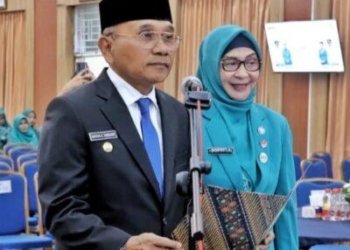 Lantik Pengurus TP PKK Periode 2025-2030, Bupati Simalungun Harapkan Dinas Terkait Dampingi PKK Dalam Menjalankan Program Kerja
