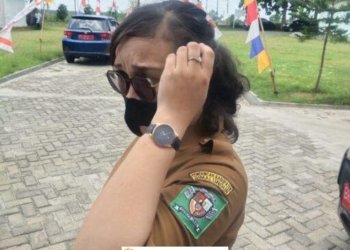 Kepala SMP Negeri 1 Gunung Maligas “Skak” Komisi IV Soal Baju Olah Raga Siswa