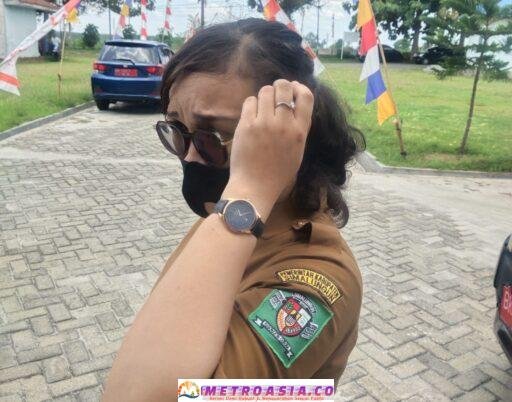 Kepala SMP Negeri 1 Gunung Maligas “Skak” Komisi IV Soal Baju Olah Raga Siswa