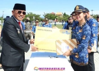 Bupati Simalungun Serahkan SK Pengangkatan Kepada 920 PPPK Formasi Tahun 2024