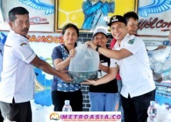 Bantu Peningkatan Hasil Tangkapan Nelayan Tradisional, Pemkab Simalungun Gelar Kegiatan Restocking di Danau Toba
