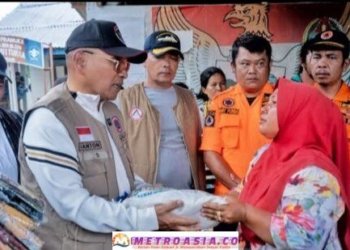 𝐁𝐮𝐩𝐚𝐭𝐢 𝐒𝐢𝐦𝐚𝐥𝐮𝐧𝐠𝐮𝐧, 𝐃𝐫 𝐇 𝐀𝐧𝐭𝐨𝐧 𝐀𝐜𝐡𝐦𝐚𝐝 𝐒𝐚𝐫𝐚𝐠𝐢𝐡 𝐒𝐞𝐫𝐚𝐡𝐤𝐚𝐧 𝐁𝐚𝐧𝐭𝐮𝐚𝐧 𝐊𝐞𝐦𝐚𝐧𝐮𝐬𝐢𝐚𝐚𝐧 𝐊𝐞𝐩𝐚𝐝𝐚 𝐊𝐨𝐫𝐛𝐚𝐧 𝐁𝐞𝐧𝐜𝐚𝐧𝐚 𝐝𝐢 𝐓𝐚𝐩𝐭𝐞𝐧𝐠