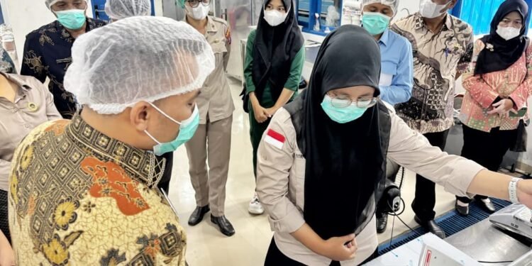 Wakil Bupati Simalungun Tinjau Dua SPPG, Wujud Dukungan Terhadap Program Strategis Nasional Pelayanan Gizi Masyarakat