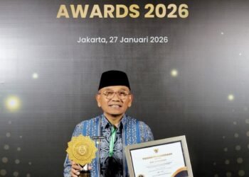 Pemkab Simalungun Terima Penghargaan UHC Kategori Madya: Capaian Kepesertaan Tembus 101,67%