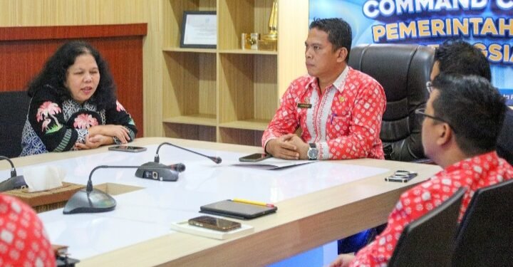 Wali Kota Pematangsiantar Wesly Silalahi SH MKn mengikuti kegiatan Entry Meeting BPK