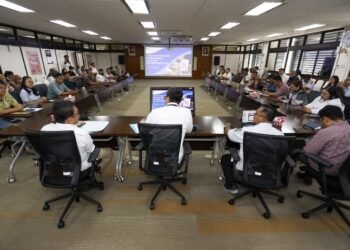 Wali Kota Pematangsiantar Wesly Silalahi SH MKn diwakili Asisten Perekonomian dan Pembangunan Mengikuti FGD Bersama Kepala Perwakilan BI Pematangsiantar