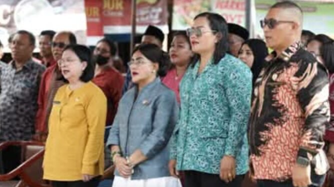 Ketua TP PKK Ny Liswati Hadiri Syukuran Tahun Baru dan Doa Bersama Masyarakat Parhorasan Nauli