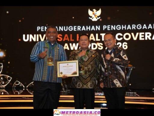 Wali Kota Wesly Terima Penghargaan UHC Award Tahun 2026