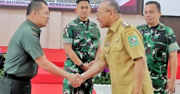 Bupati Simalungun Bersama Forkopimda Sambut Kunker Tim Wasev TMMD Ke-127 Tahun 2026 di Wilayah Kodim 0207/Sml