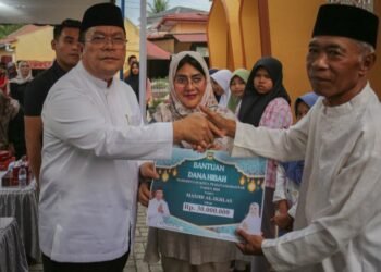 Walikota Siantar Perintahkan Dirut Perumda Tirta Uli Sediakan Air Siap Minum di Masjid Al Ikhas