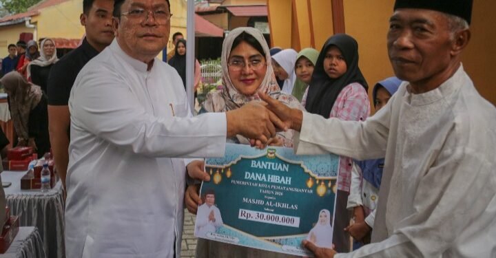 Walikota Siantar Perintahkan Dirut Perumda Tirta Uli Sediakan Air Siap Minum di Masjid Al Ikhas