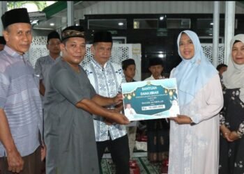 Wakil Wali Kota Pematangsiantar Herlina berkunjung ke Masjid As Sholeh
