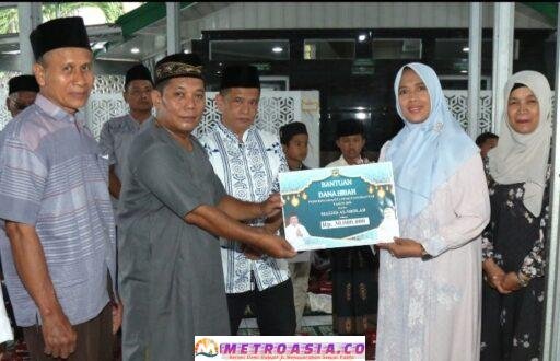 Wakil Wali Kota Pematangsiantar Herlina berkunjung ke Masjid As Sholeh