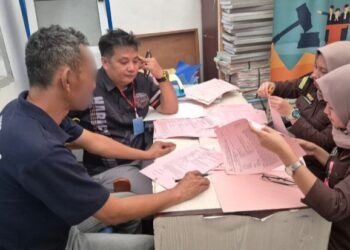 Setengah Miliyar, Mantan Ketua BUMNag Dolok Marangir II Diserahkan ke Jaksa