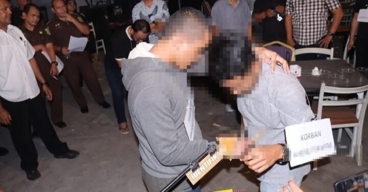 Kasus Pembunuhan di Kafe Lotta Drinks Terungkap, 10 Adegan Diperagakan Dalam Rekontruksi