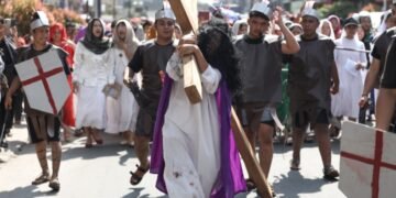 Menghadiri acara Jalan Salib, Walikota Pematangsiantar Berikan Apreseasi