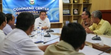 Wali Kota Pematangsiantar Menerima Audiensi Panitia Bakti Sosial Alumni SMA RK Budi Mulia Pematangsiantar