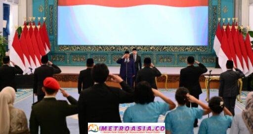 Presiden Prabowo Lantik Kepala Staf Kepresidenan, Kepala Badan Komunikasi Pemerintah, dan Kepala Badan Karantina Indonesia