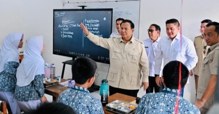 Presiden Prabowo Targetkan Perbaikan Ratusan Ribu Sekolah, Akselerasi Kebangkitan Pendidikan Nasional