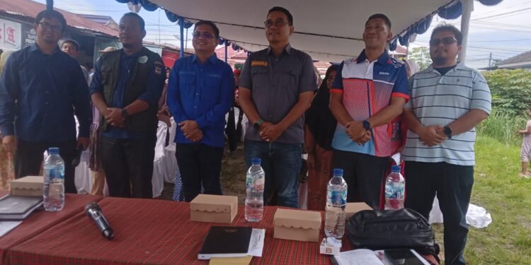 DPRD Siantar Rogoh Kantong Pribadi Beli Alat Olahraga Masyarakat Cegah Narkoba