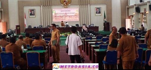Kursi Kosong Hiasi Gedung DPRD Simalungun, Rapat LKPJ Bupati 2025 Ditunda
