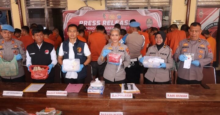 Polres Pematangsiantar Gelar Press Release Pengungkapan Kasus 3C dan Narkotika Periode Januari – Juni 2026