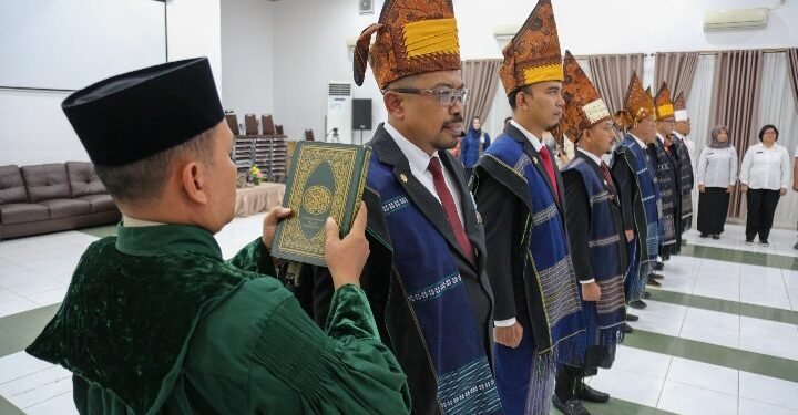 Tujuh Pejabat Pimpinan Tinggi Pratama di Lingkungan Pemerintah Kota Pematangsiantar Dlantikan