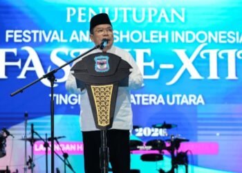 Wali Kota Pematangsiantar Menerima penghargaan Tokoh Toleransi di Sumatera Utara