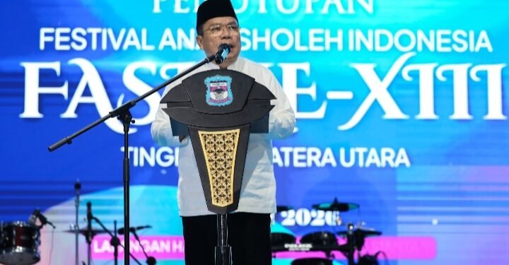 Wali Kota Pematangsiantar Menerima penghargaan Tokoh Toleransi di Sumatera Utara