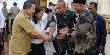 Wali Kota Pematangsiantar dan Ketua TP PKK Menghadiri acara Doa Bersama Lintas Agama