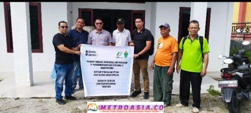 PTPN4 Kebun Marjandi Serahkan Bantuan TJSL untuk TPT dan Parit di Sipoldas