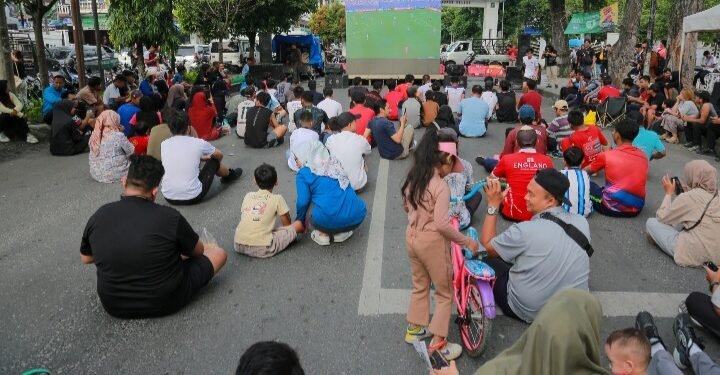 Kegiatan Siantar Car Free Day Dihiasi Dengan Bike To School Dan Nobar