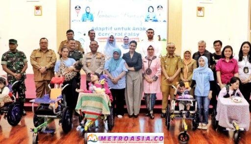 Memperingati Hari Anak Nasional, Puluhan Anak Disanilitas di Simalungun Mendapat Kursi Roda