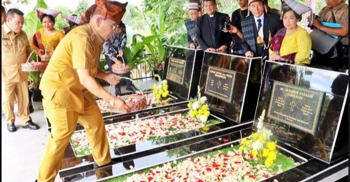 Tanda Penghormatan, Makam dr Djasmen Saragih Dipugar dan Diresmikan