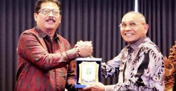 Ikuti FGD Percepatan Pengembangan KEK Danau Toba, Bupati Simalungun Gali Strategi Pariwisata di Gianyar, Bali