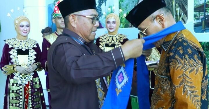 Hadiri PENAS Petani Nelayan XVII Tahun 2026, Bupati Simalungun Disambut Gubernur Gorontalo