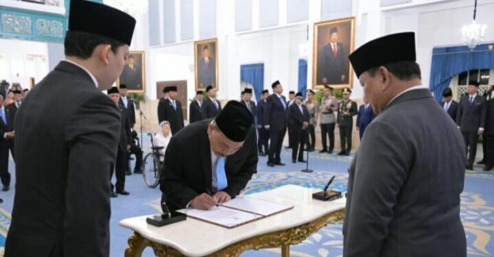 Presiden Prabowo Lantik Syahganda Nainggolan dan Fadli Tri Hartono sebagai Kepala dan Wakil Kepala Badan Komunikasi Pemerintah