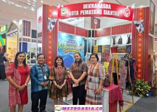 Ketua Dekranasda Ny Liswati Hadiri Kriyanusa Bersama Ny Selvi Gibran Rakabuming Raka