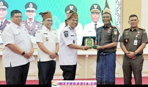 Bupati Simalungun Tegaskan Kepatuhan Hukum sebagai Fondasi Tata Kelola Pemerintahan yang Baik dan Bebas Korupsi