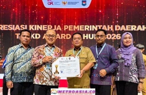 Masuk Peringkat 3 Besar Pada Nominasi TPAKD Award 2026, Walikota Pematangsiantar Terima Penghargaan Dari Mendagri